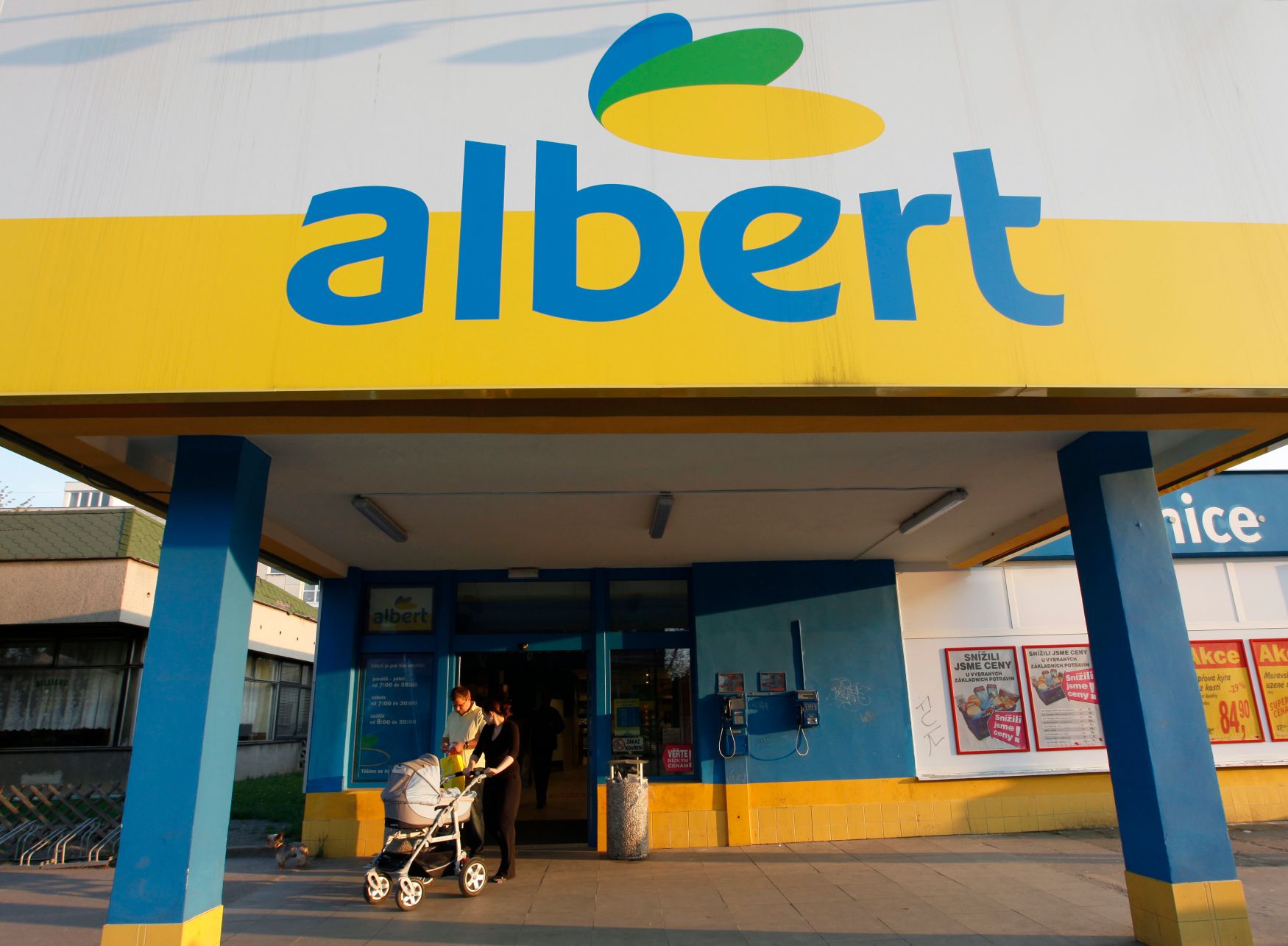 Hypermarket Albert - slevy, akce, letáky